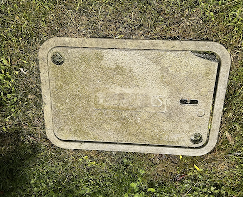 Dryden Fiber handhole cover